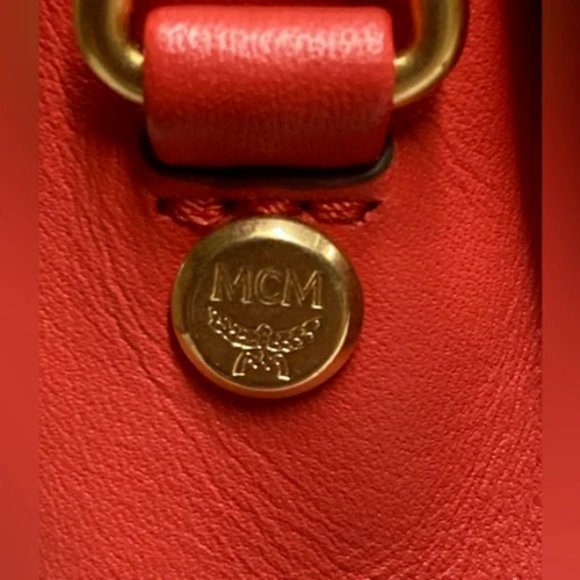 MCM shoulder/handbag/crossbody in Coral Red Saffiano Authenticated COA - Picture 6 of 15